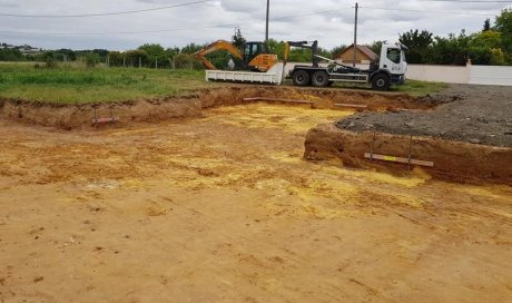 S.A.R.L. PETIT Terrassement pour la construction d'un pavillon Châtellerault 